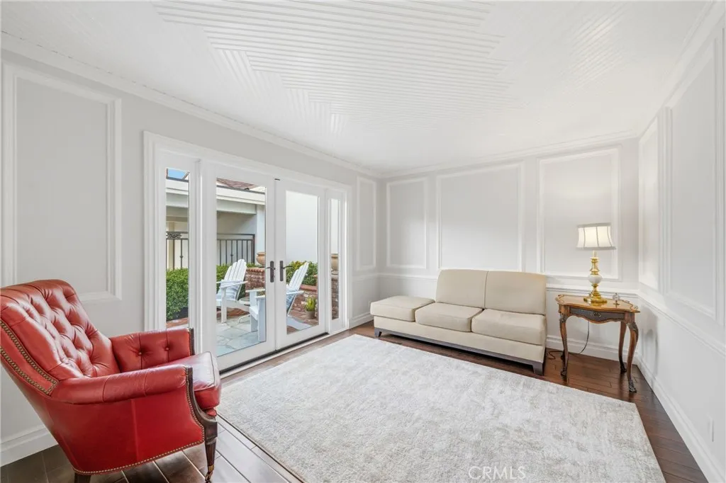 3 Whitewood Way
