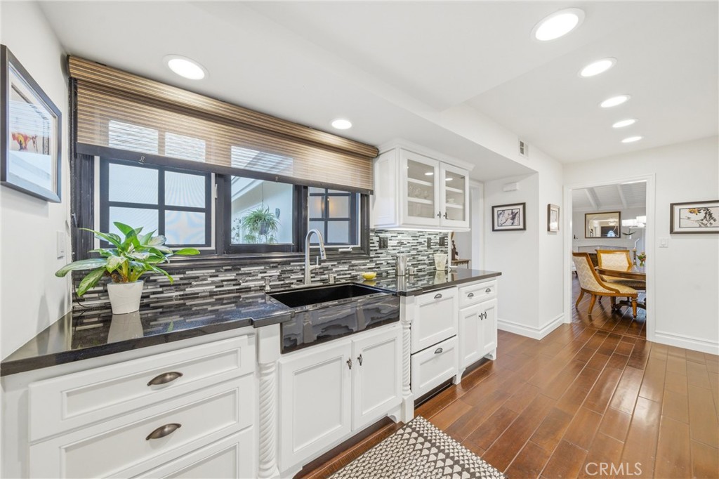 3 Whitewood