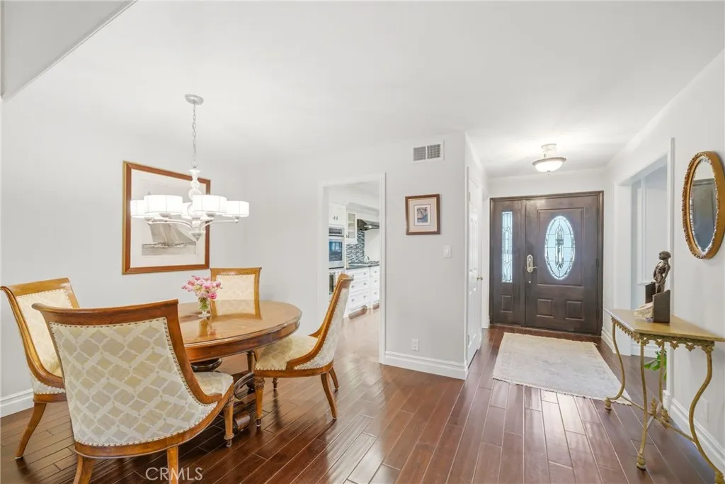 3 Whitewood Way