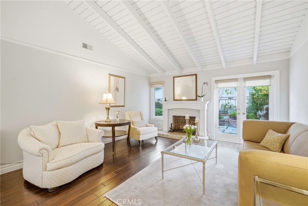 3 Whitewood
