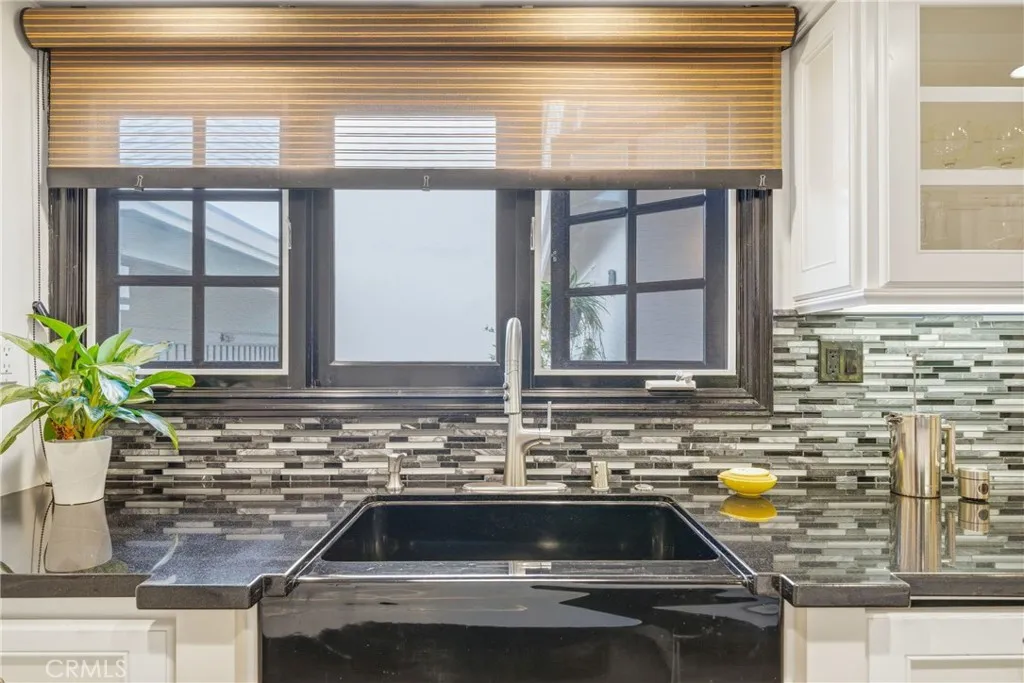 3 Whitewood Way