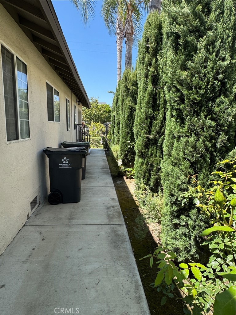 9782 Broadway