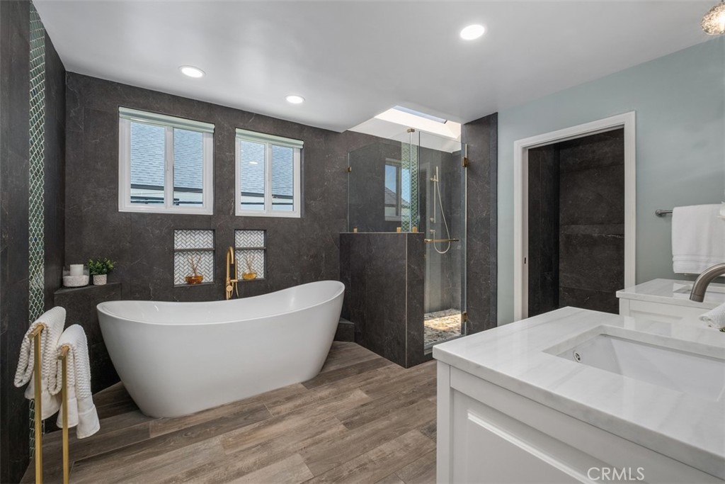 26151 Via California