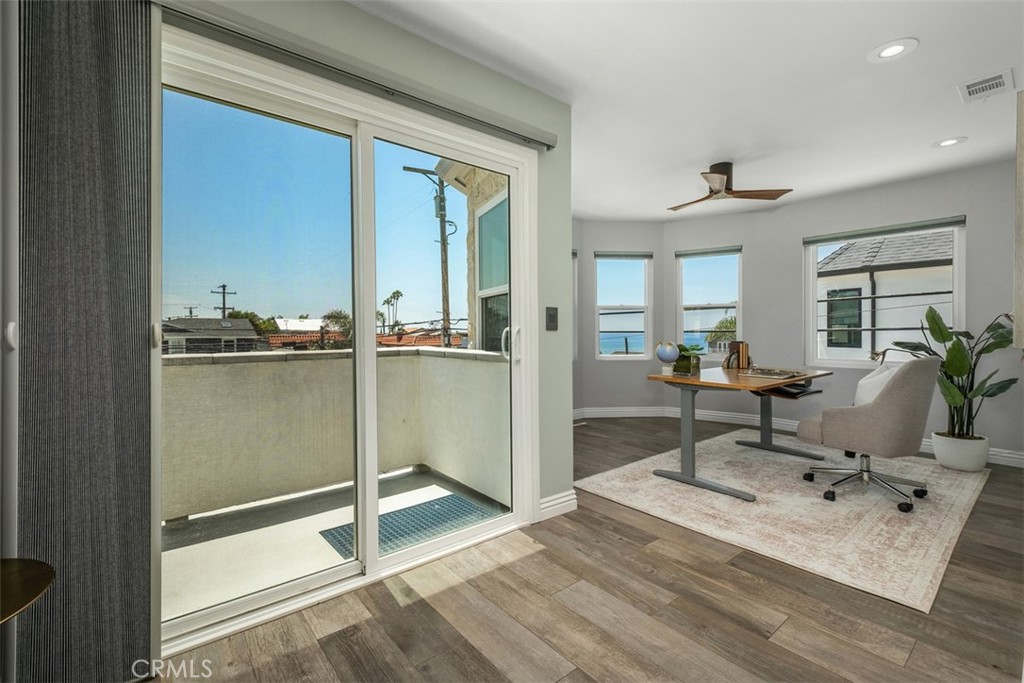 26151 Via California