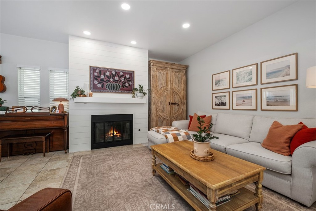 26151 Via California