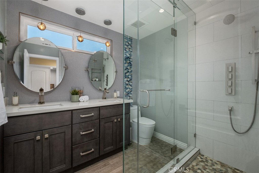 26151 Via California