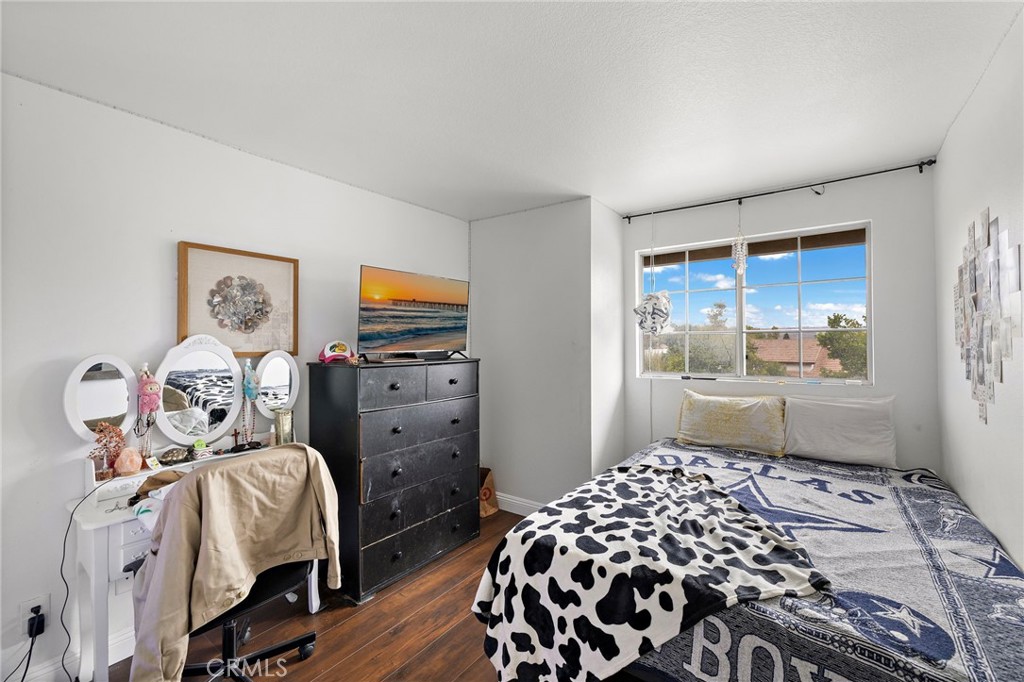 3810 Middleburg