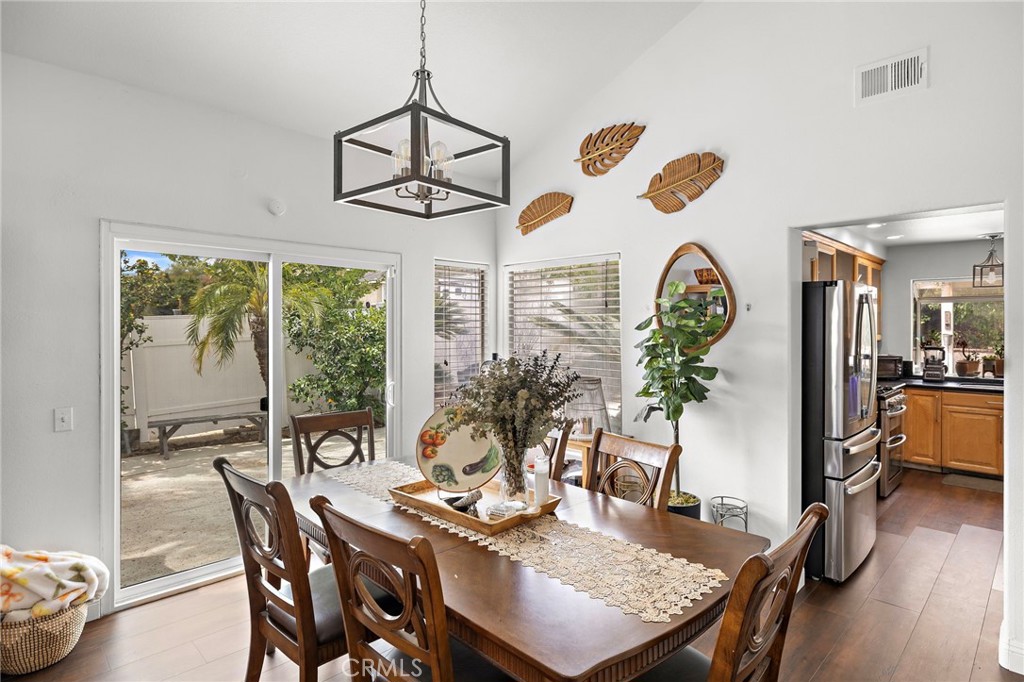3810 Middleburg
