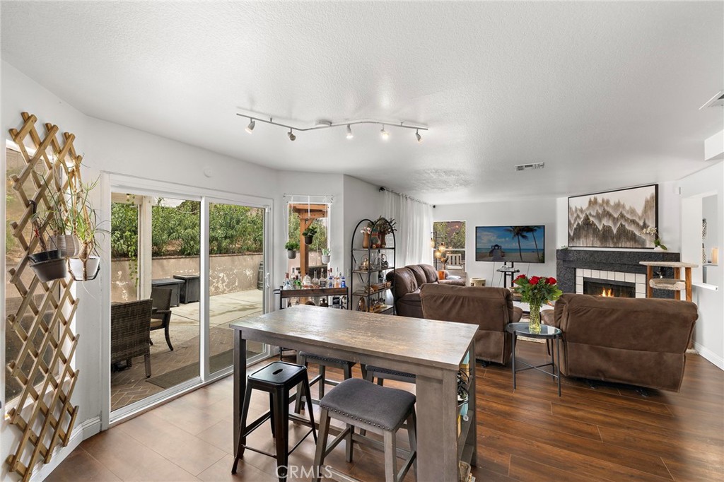 3810 Middleburg