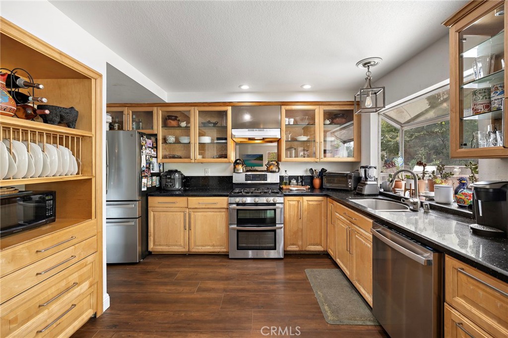 3810 Middleburg