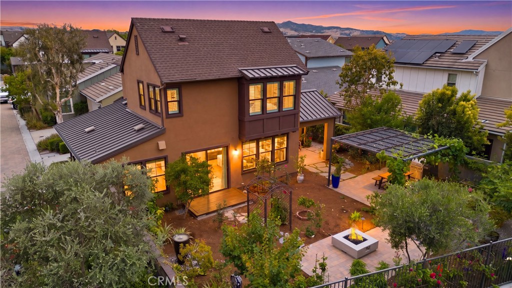 41 Ocaso Street