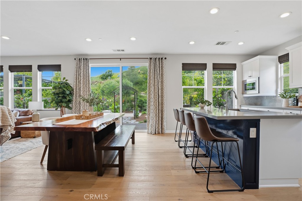41 Ocaso Street