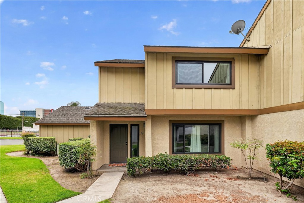 1311 W Cerritos Avenue 89