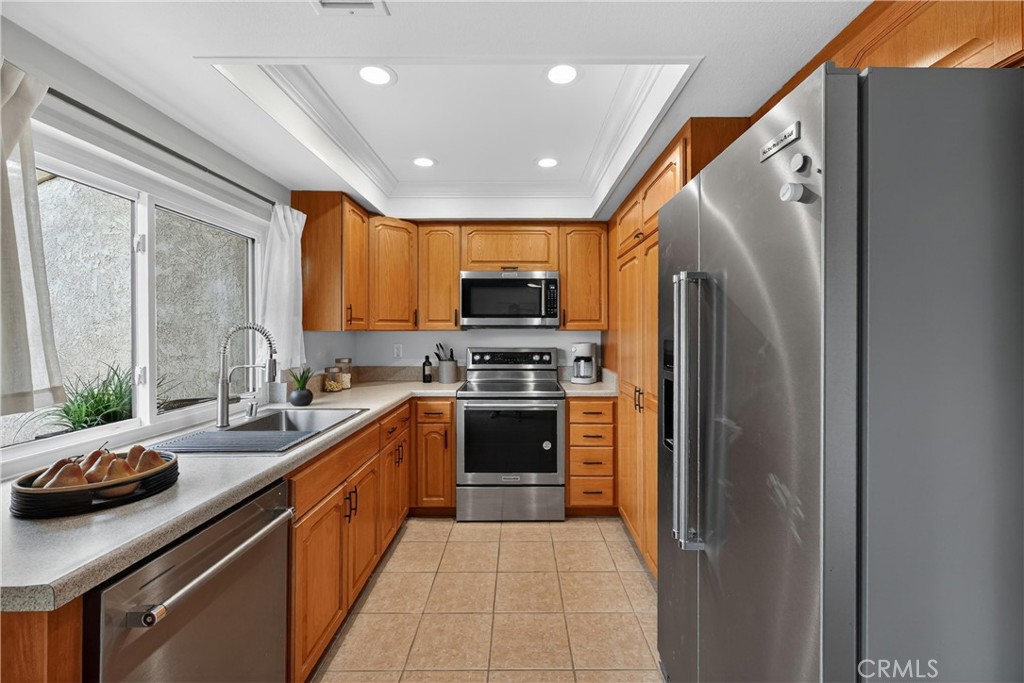 1311 W Cerritos Avenue 89
