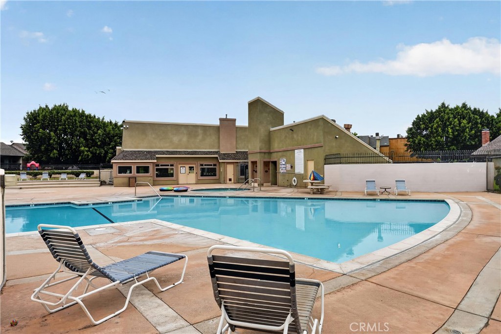 1311 W Cerritos Avenue 89