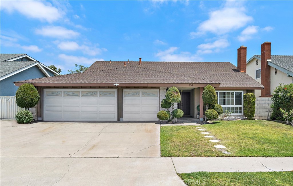 104 S Carousel Street