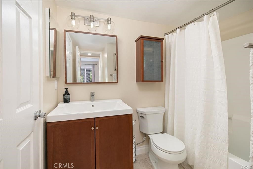 33852 Del Obispo Street 37