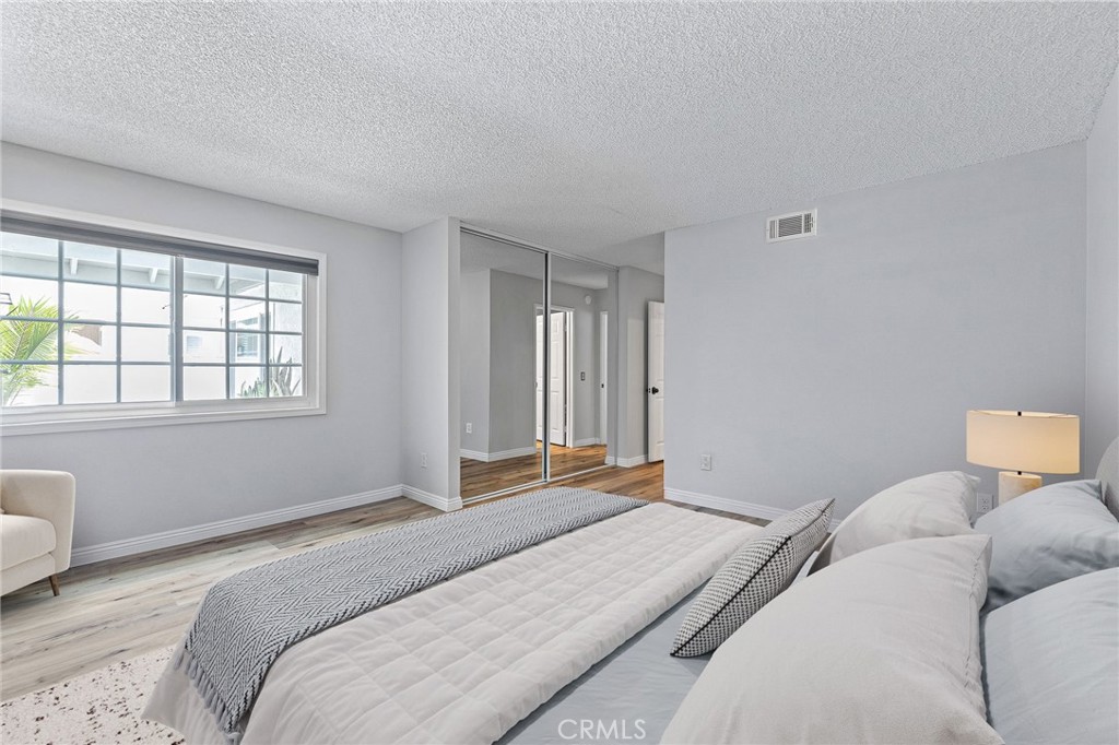 14 Aldergrove