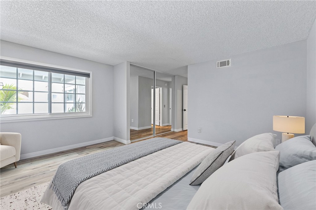 14 Aldergrove