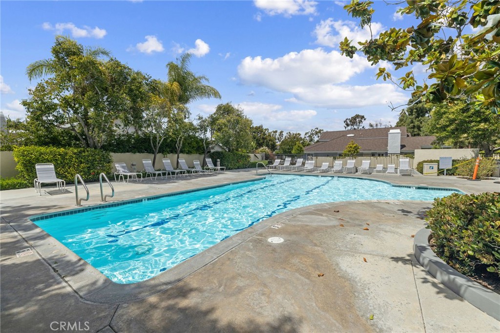 14 Aldergrove