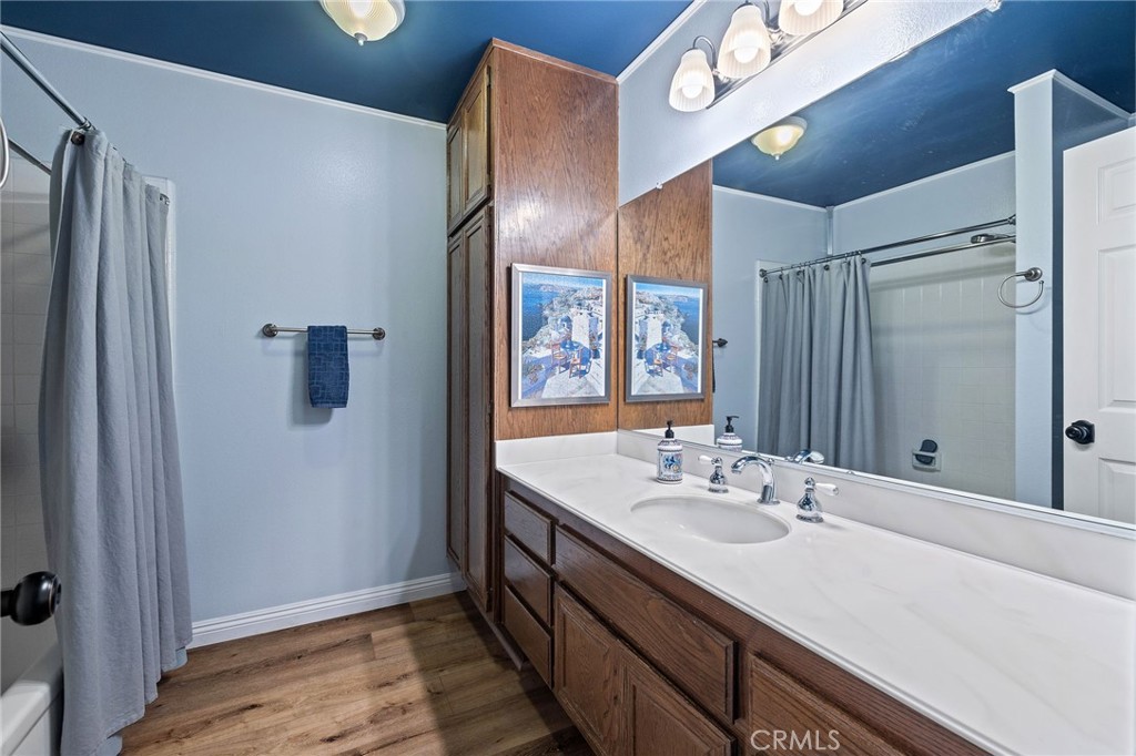 14 Aldergrove