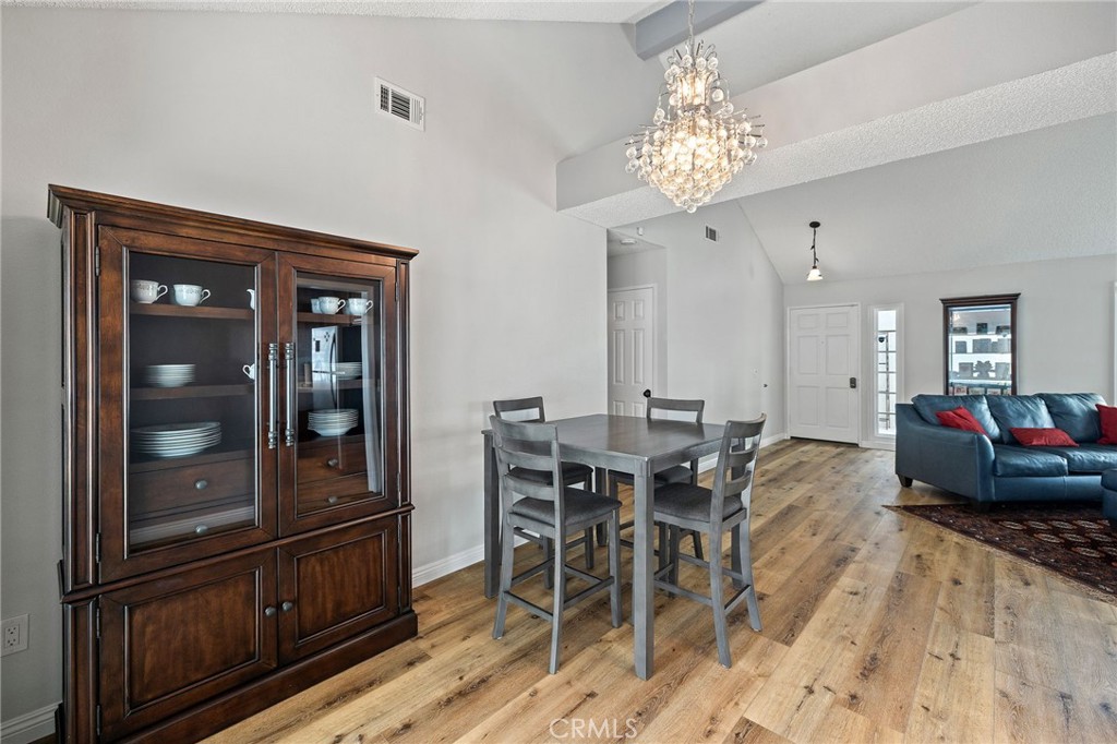 14 Aldergrove