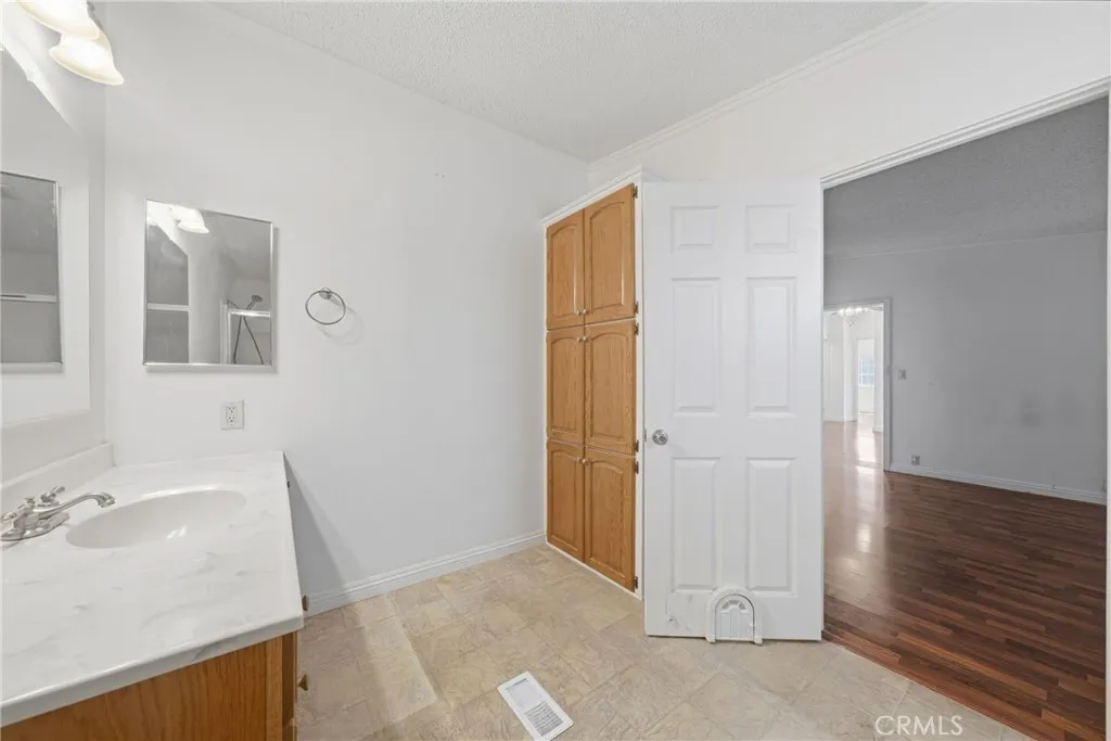 10800 Dale Unit 215
