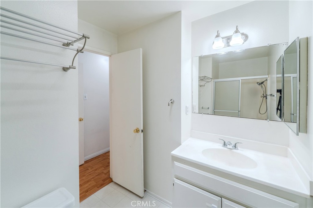 7890 E Spring Street 26H