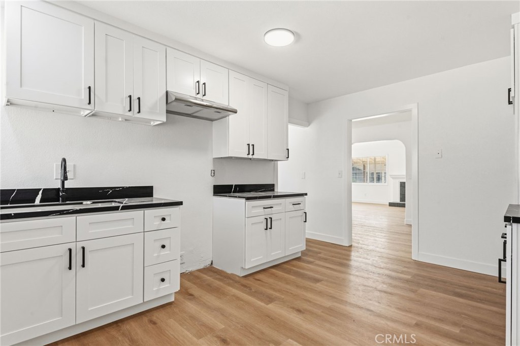 4874 Park