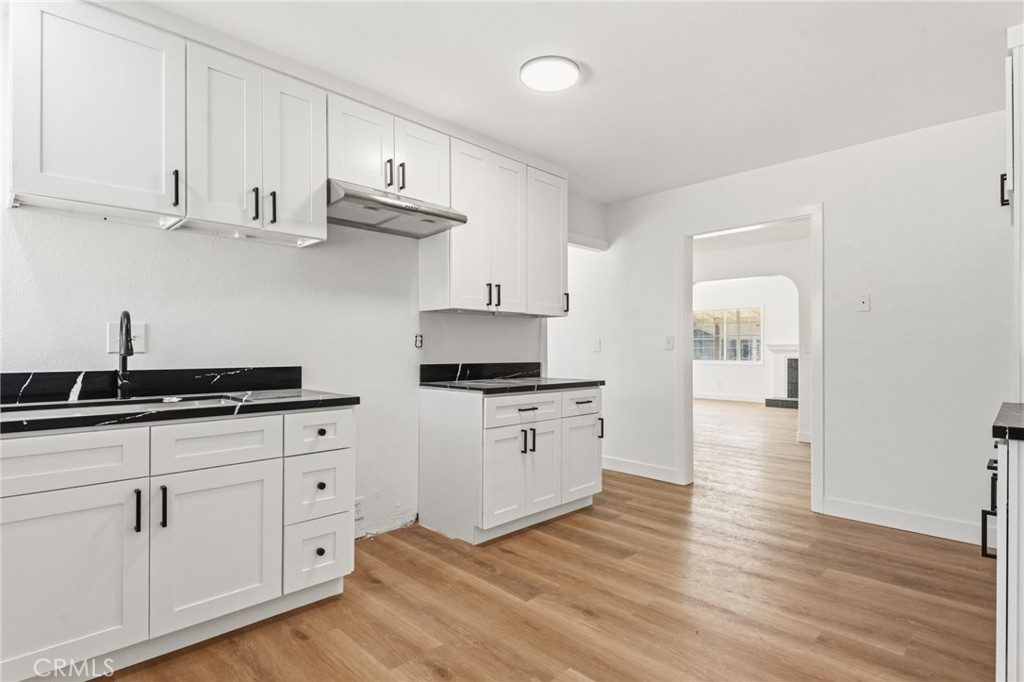 4874 Park