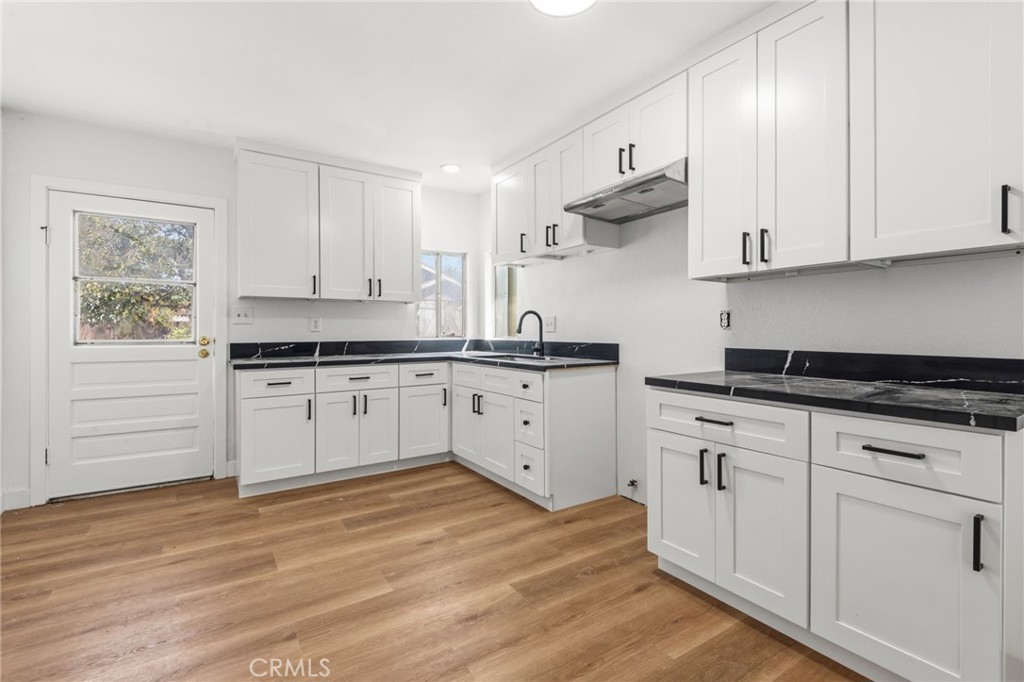 4874 Park