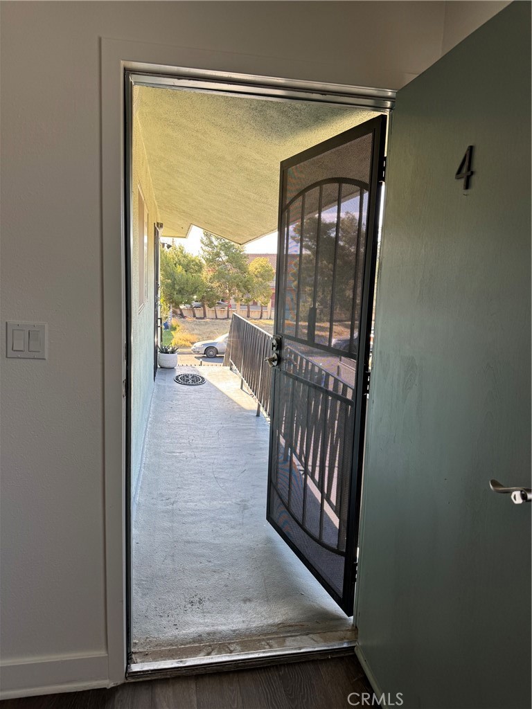 38721 5th E 1-4