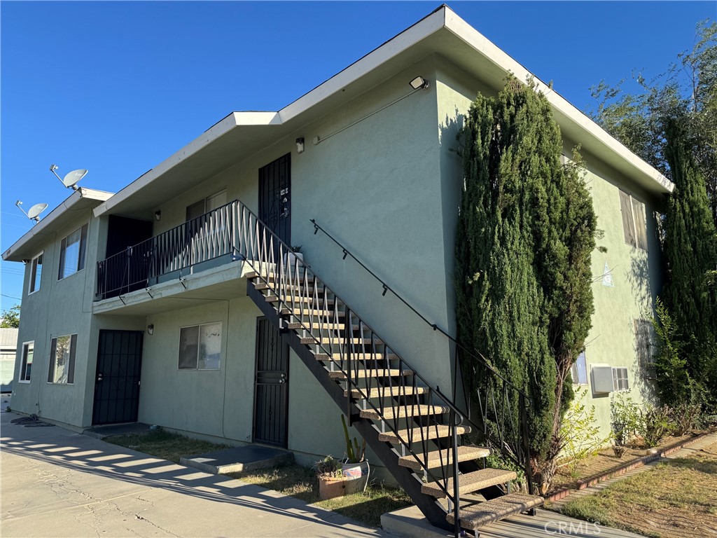 38721 5th E 1-4