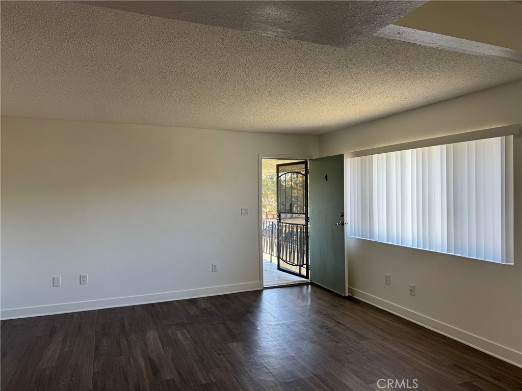 38721 5th E 1-4