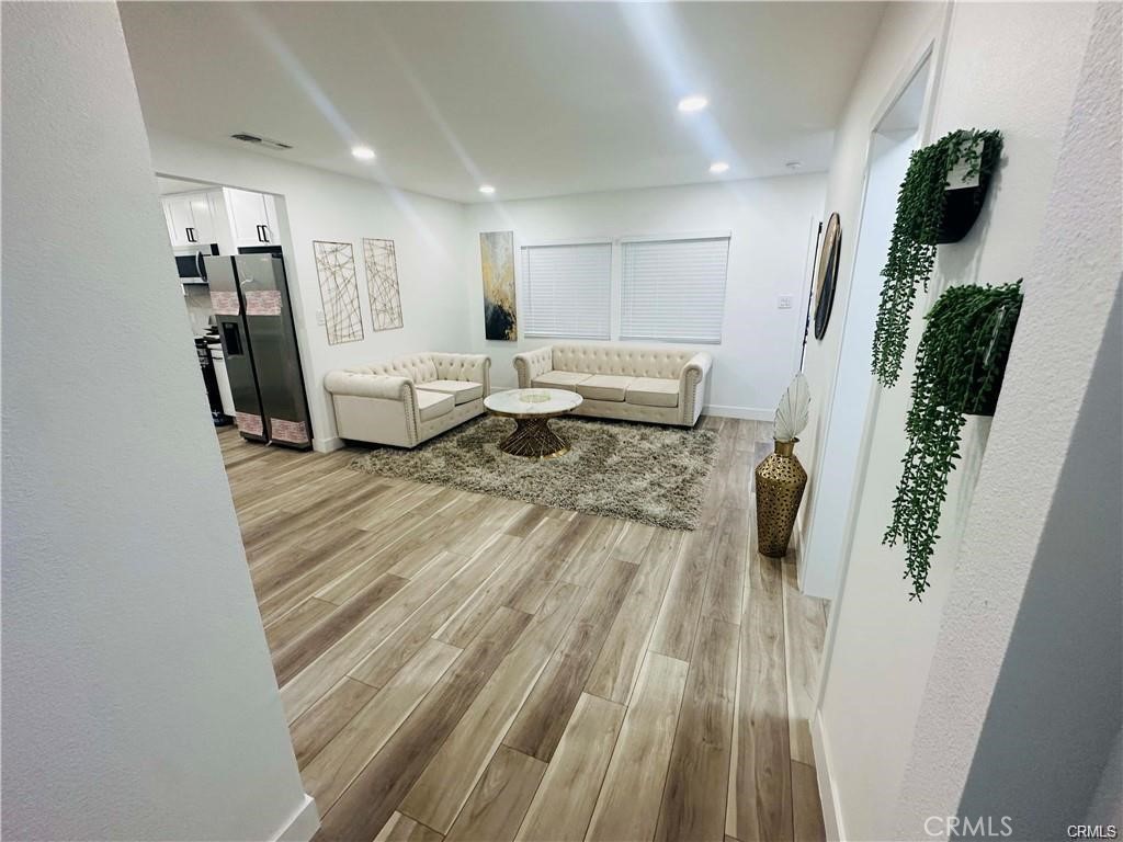 506 W Victor