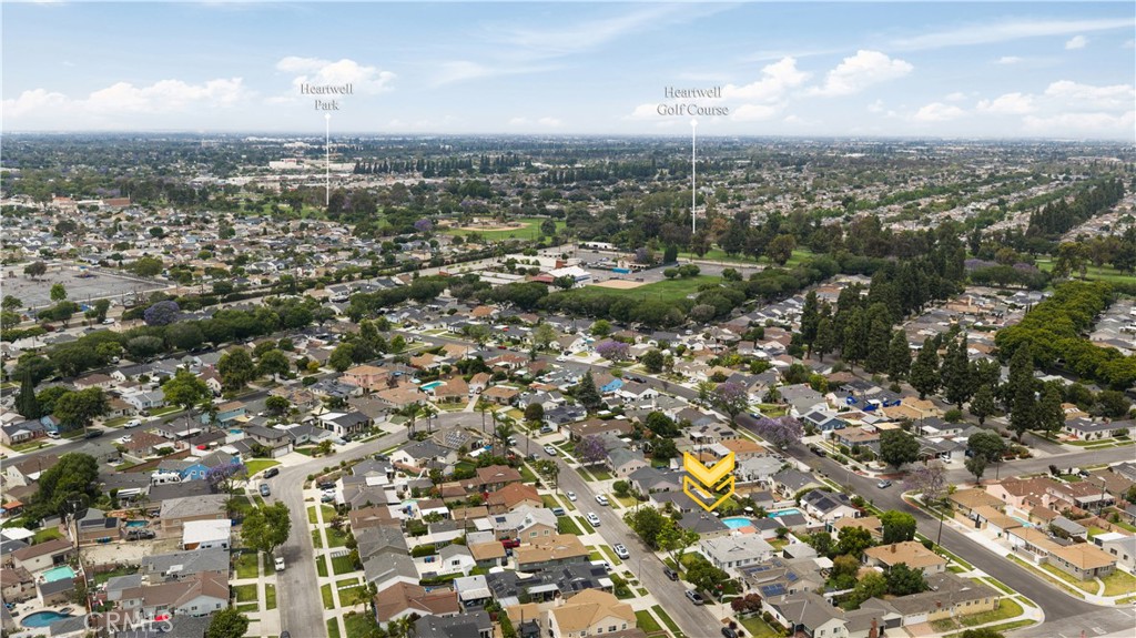 6541 E Walkerton