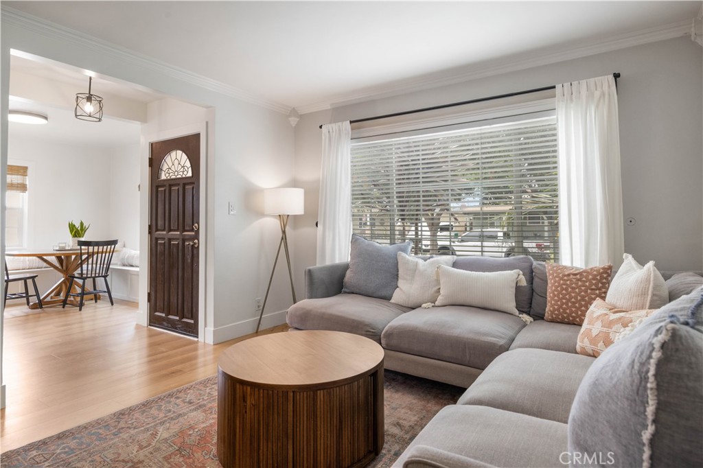 6541 E Walkerton