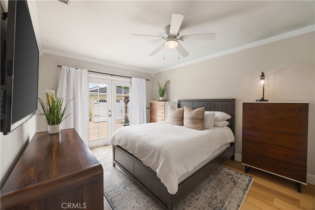 6541 E Walkerton