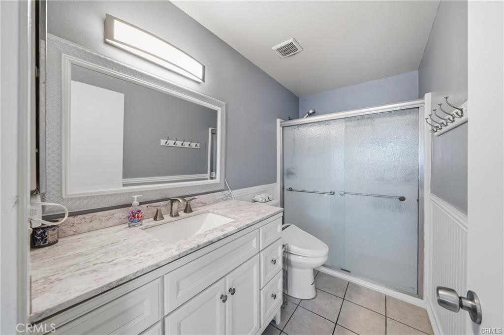 3702 W Park Central
