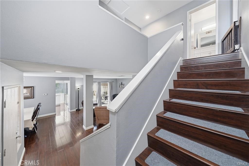 3702 W Park Central