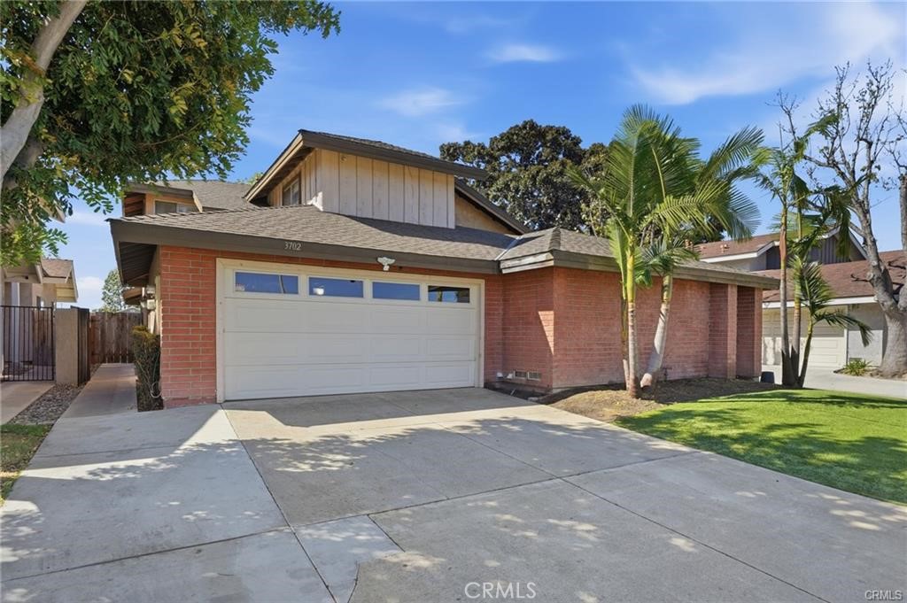 3702 W Park Central
