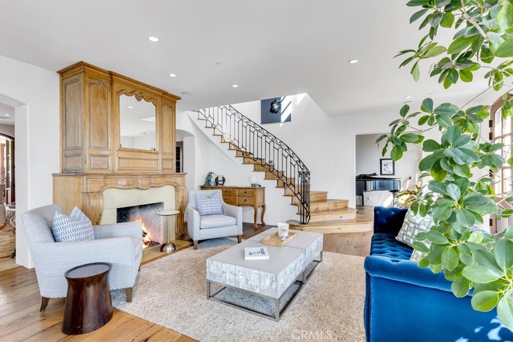 31512 Bluff