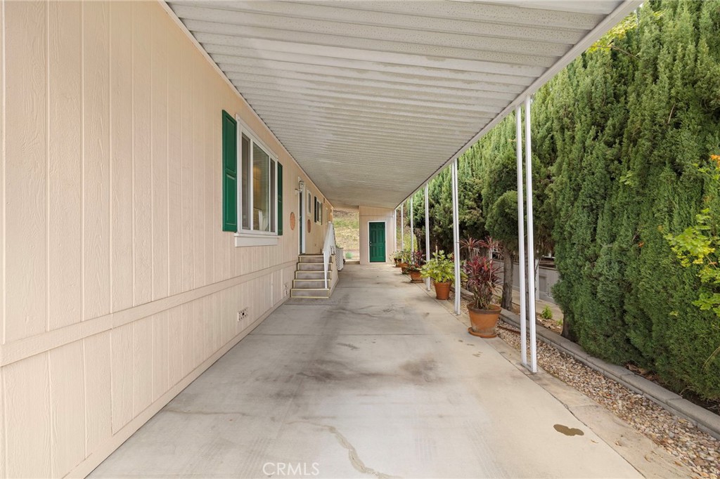 24001 Muirlands Boulevard 122