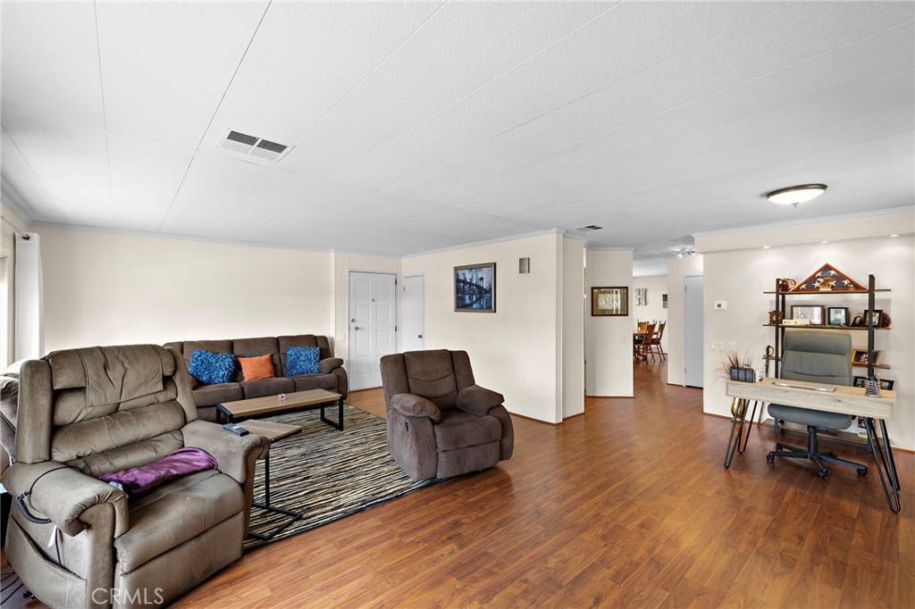 24001 Muirlands Boulevard 122