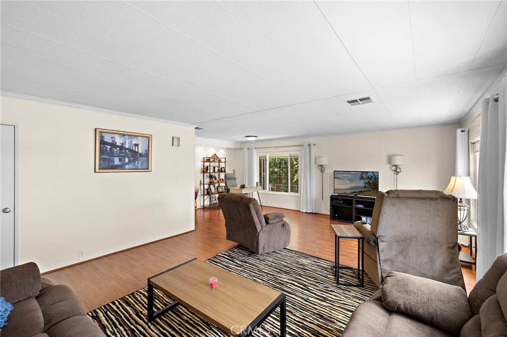 24001 Muirlands Boulevard 122