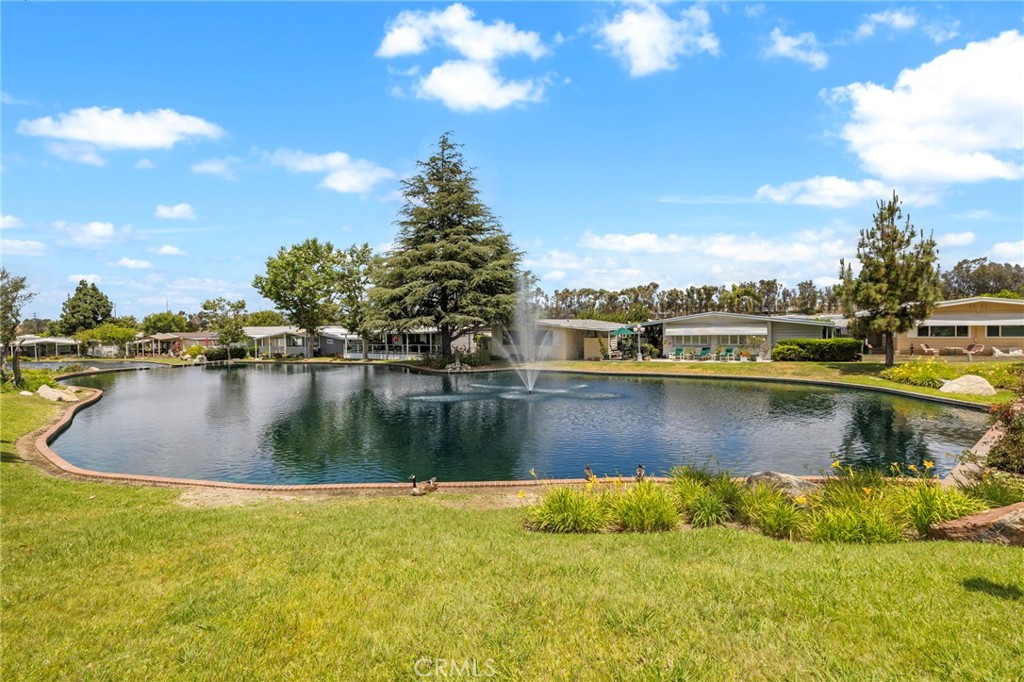 24001 Muirlands Boulevard 122