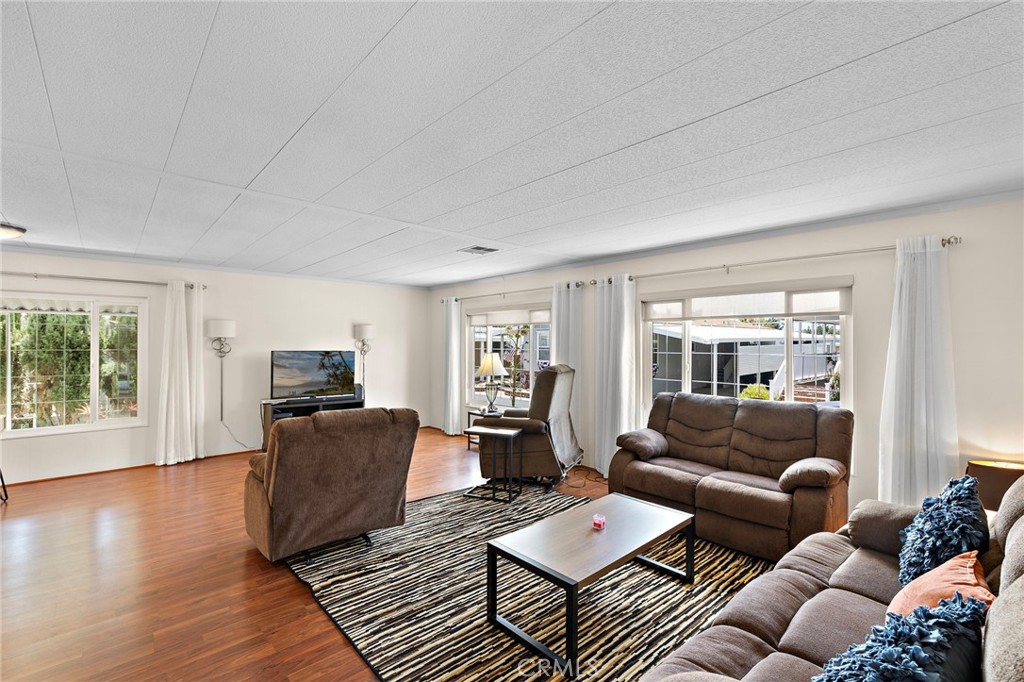 24001 Muirlands Boulevard 122