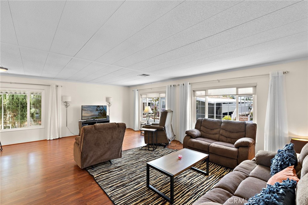 24001 Muirlands Boulevard 122
