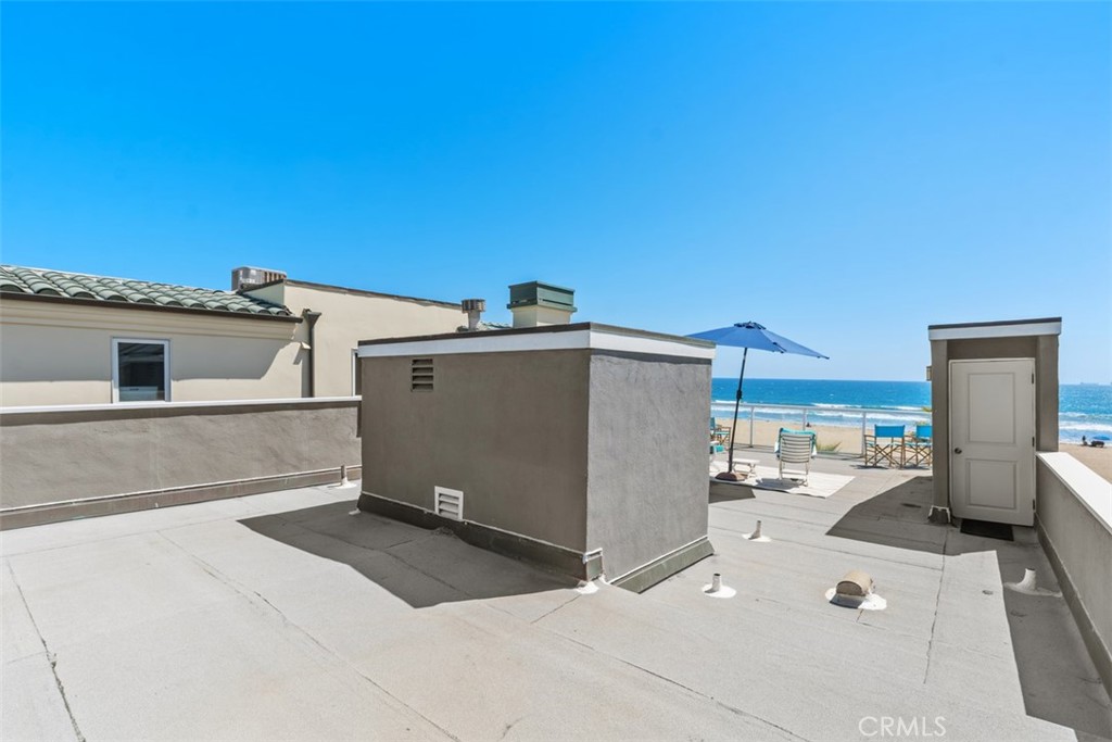 17111 S Pacific Avenue
