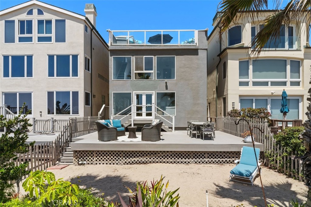 17111 S Pacific Avenue
